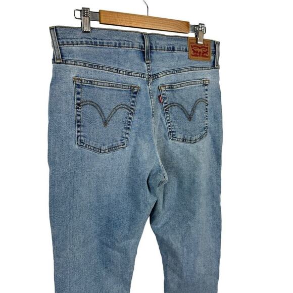 Levi's Women's Size 32 Wedgie Straight Fit Jeans Bridge of Belflower 100% Cotton - Picture 9 of 16